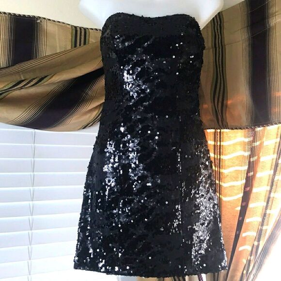 Black Sequence Dress by Guess NWT Size 2 - Picture 1 of 7